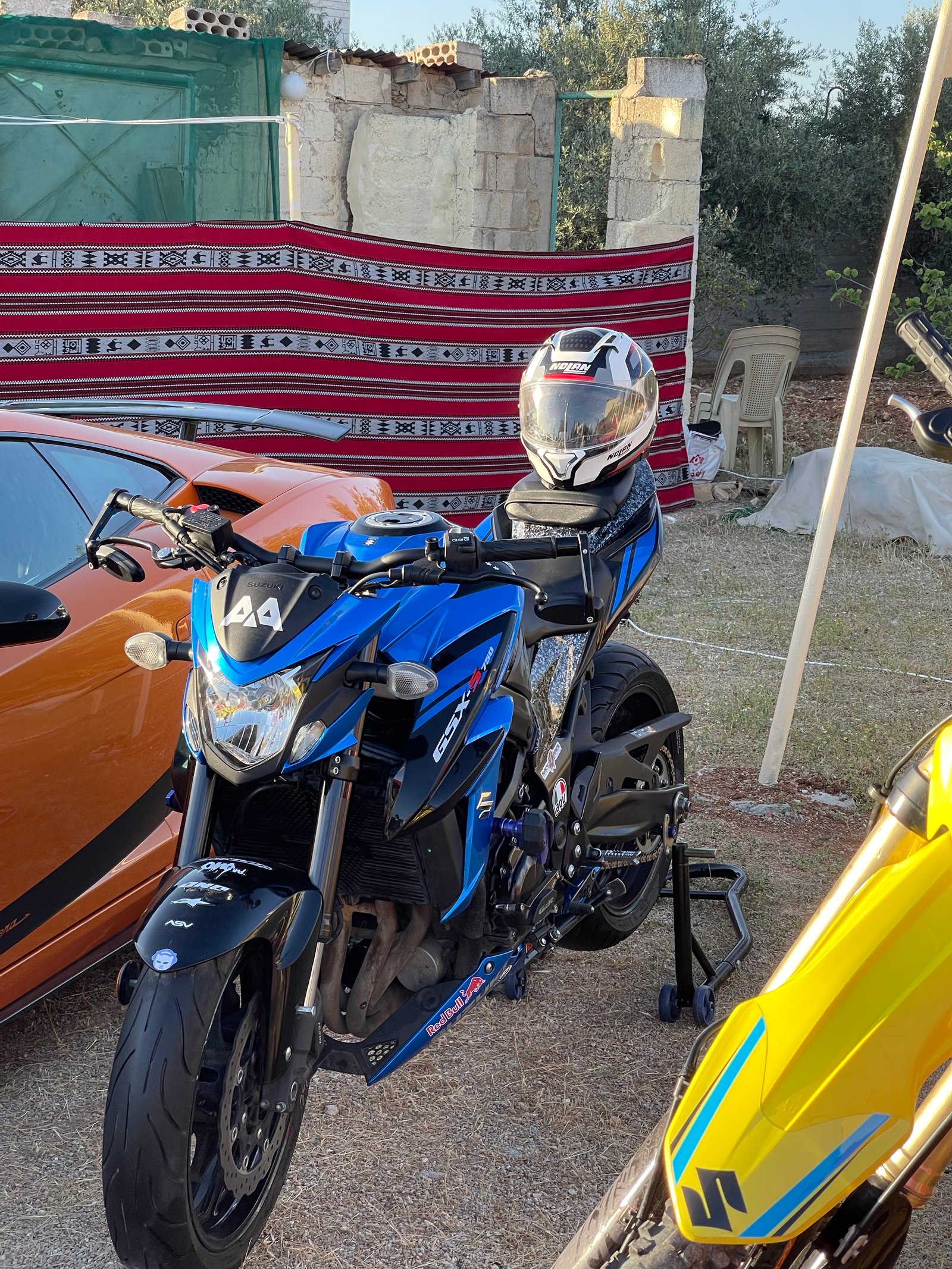 SUZUKI GSX-S750 (2019)