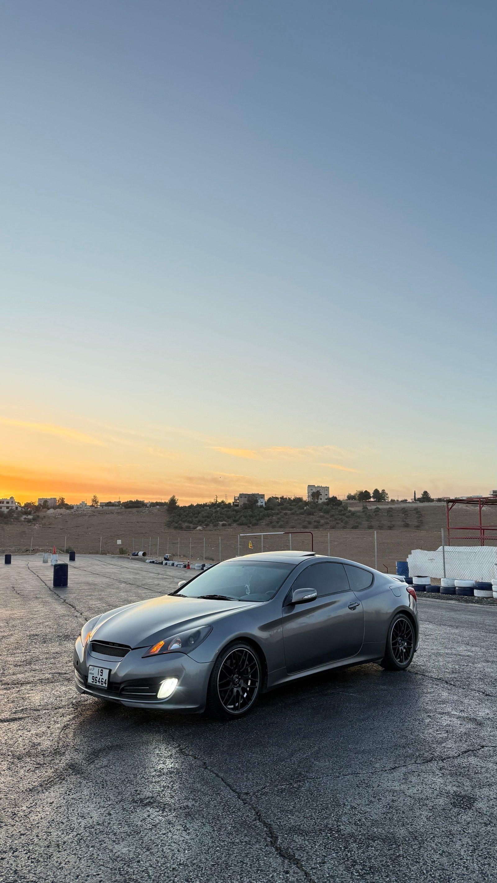 Hyundai Genesis (2010)